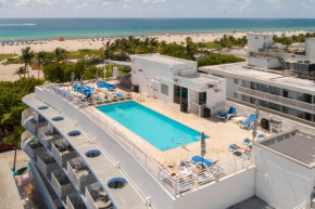 Ocean Drive Apartments with Rooftop Pool, South Beach, Miami, Miami Beach